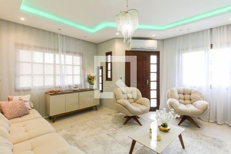 Sala de casa à venda com 3 quartos, 144m² em Fátima, Canoas