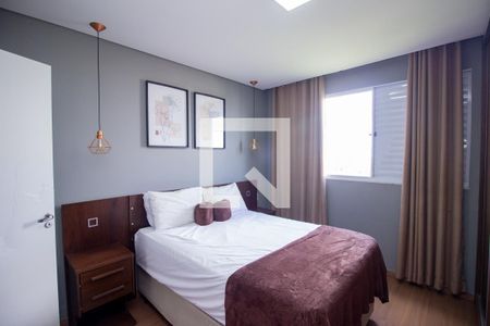 Quarto Suíte de apartamento à venda com 3 quartos, 144m² em Cabral, Contagem