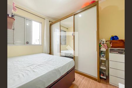 Quarto 2 de apartamento para alugar com 3 quartos, 64m² em Piratininga, Osasco