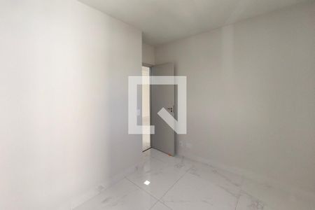 Quarto 2 de apartamento para alugar com 2 quartos, 50m² em Jardim do Lago Continuacao, Campinas