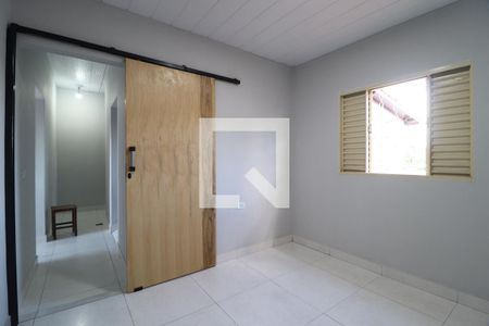 Quarto 1 de casa para alugar com 2 quartos, 115m² em Granada, Uberlândia