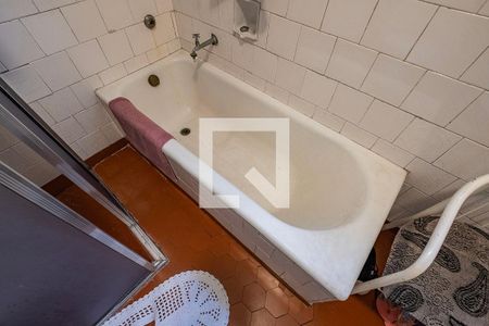 Banheiro de casa à venda com 1 quarto, 187m² em Sumaré, São Paulo