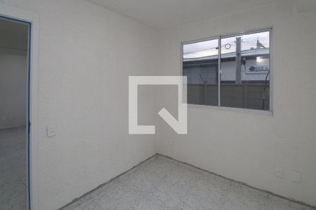 Quarto 2 de apartamento para alugar com 2 quartos, 33m² em Parque Novo Mundo, São Paulo