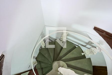 Escada de apartamento à venda com 2 quartos, 85m² em Vila Andrade, São Paulo