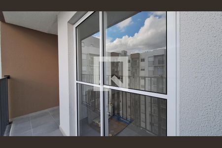 Varanda e Área de serviço de apartamento para alugar com 2 quartos, 41m² em Bom Retiro, São Paulo