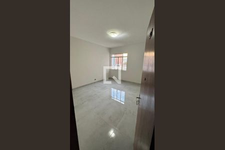 Quarto de apartamento para alugar com 3 quartos, 67m² em Centro, Uberlândia