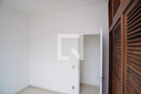 Quarto 1 de apartamento à venda com 2 quartos, 61m² em Joá, Rio de Janeiro
