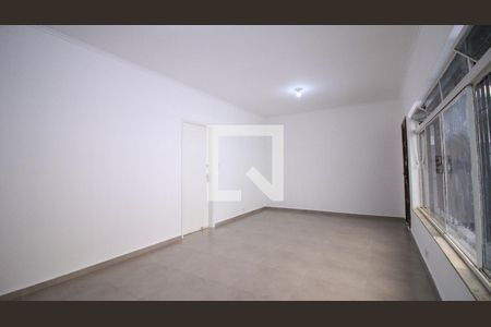 Casa para alugar com 3 quartos, 307m² em Vila Alpina, São Paulo