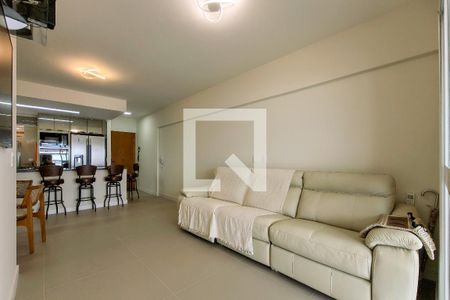 Sala de apartamento para alugar com 3 quartos, 94m² em Guilhermina, Praia Grande