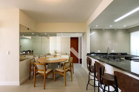 Sala  de apartamento para alugar com 3 quartos, 94m² em Guilhermina, Praia Grande