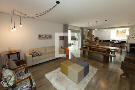 Sala de Estar de casa de condomínio à venda com 5 quartos, 485m² em Jardim Petrópolis, Nova Lima