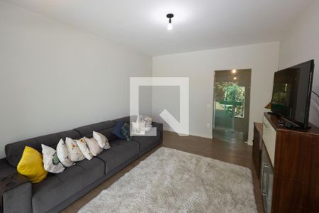 Sala de TV de casa de condomínio à venda com 5 quartos, 485m² em Jardim Petrópolis, Nova Lima