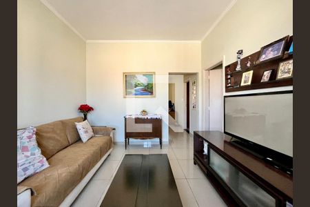 Sala de casa para alugar com 3 quartos, 200m² em Jardim Leonor, Campinas
