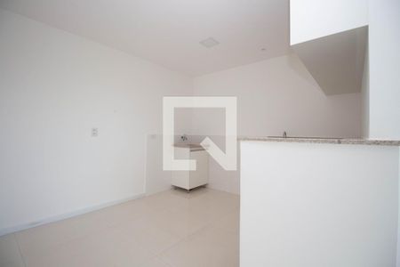 Cozinha e Área de Serviço de apartamento para alugar com 1 quarto, 42m² em Shcgn 703, Brasília