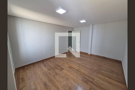 Quarto de casa à venda com 3 quartos, 156m² em Chácara Mafalda, São Paulo