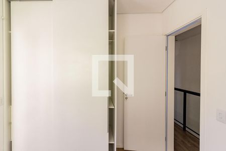 Quarto 2 de casa para alugar com 2 quartos, 80m² em Jardim Consorcio, São Paulo