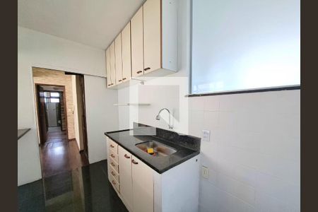 Apartamento à venda com 3 quartos, 250m² em Santa Lúcia, Belo Horizonte
