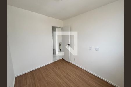 Quarto 1 de apartamento para alugar com 2 quartos, 40m² em Jardim Maringa, São Paulo