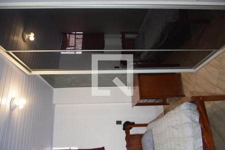 Casa para alugar com 3 quartos, 140m² em Jardim Valo Verde, Embu das Artes