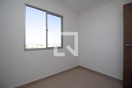 Quarto 1 de apartamento para alugar com 2 quartos, 43m² em Jardins Mangueiral, Brasília
