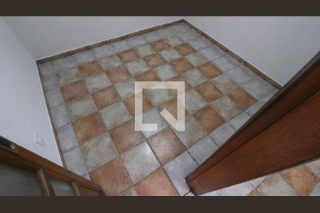 Quarto 1 de casa para alugar com 2 quartos, 130m² em Jardim Ana Rosa, São Paulo