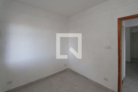 Quarto 2 de casa para alugar com 2 quartos, 60m² em Jardim Tremembe, São Paulo