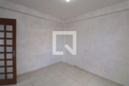 Quarto 1 de casa para alugar com 2 quartos, 60m² em Jardim Tremembe, São Paulo