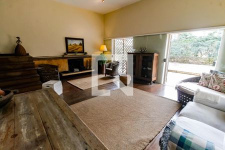 Sala 1 de casa para alugar com 4 quartos, 380m² em Vila Sonia, São Paulo