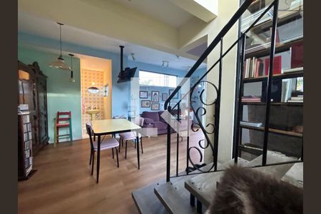 Sala de casa para alugar com 3 quartos, 100m² em Rio Tavares, Florianópolis