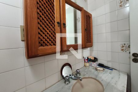 Banheiro Suíte de casa à venda com 3 quartos, 743m² em Jardim Paranapanema, Campinas