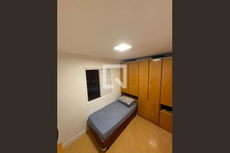 Quarto de apartamento à venda com 3 quartos, 74m² em Jardim Ubirajara, São Paulo