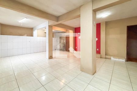 Sala de casa à venda com 4 quartos, 300m² em Glória, Porto Alegre