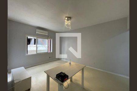 Apartamento para alugar com 1 quarto, 52m² em Centro, São Leopoldo