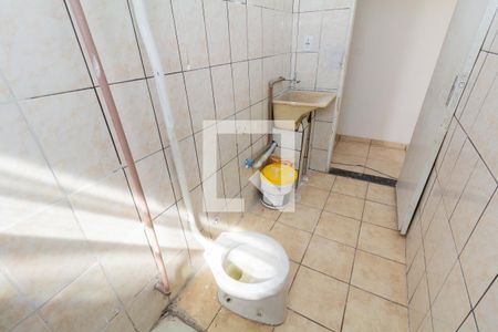 Banheiro 1 de casa para alugar com 2 quartos, 65m² em Jardim Matarazzo, São Paulo