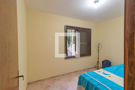 Quarto 2 de casa à venda com 4 quartos, 120m² em Harmonia, Canoas