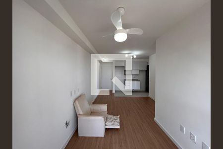 Sala  de apartamento à venda com 3 quartos, 77m² em Santo Amaro, São Paulo