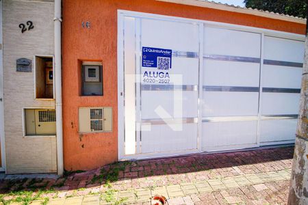 Fachada de casa para alugar com 2 quartos, 60m² em Cidade Ocian, Praia Grande