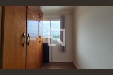 Quarto de apartamento à venda com 2 quartos, 57m² em Parque Sao Vicente, Santo André