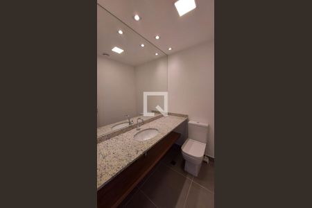 Banheiro de apartamento para alugar com 3 quartos, 95m² em Além Ponte, Sorocaba