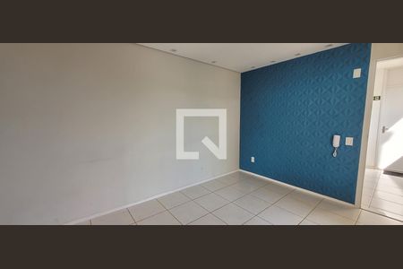 sala  de apartamento para alugar com 2 quartos, 45m² em Parque das Industrias, Betim