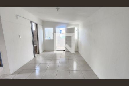 Sala 2 de casa para alugar com 2 quartos, 180m² em Nordeste do Amaralina, Salvador