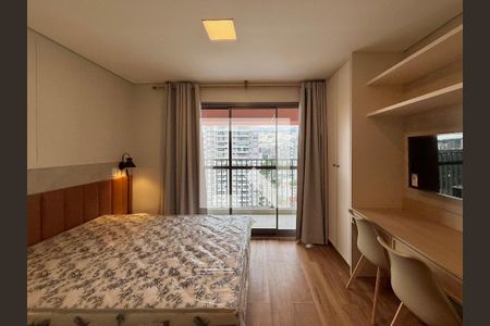 Quarto de kitnet/studio à venda com 1 quarto, 25m² em Santo Amaro, São Paulo