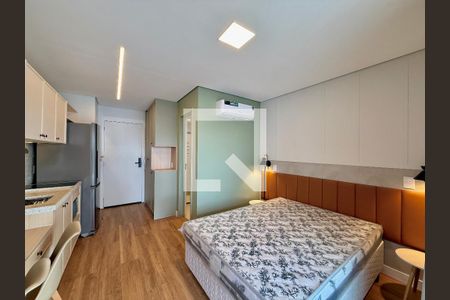 Quarto de kitnet/studio à venda com 1 quarto, 25m² em Santo Amaro, São Paulo