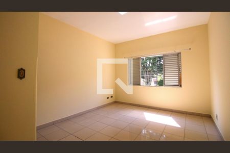 Quarto 1 de casa para alugar com 3 quartos, 200m² em Jardim Planalto, São Paulo