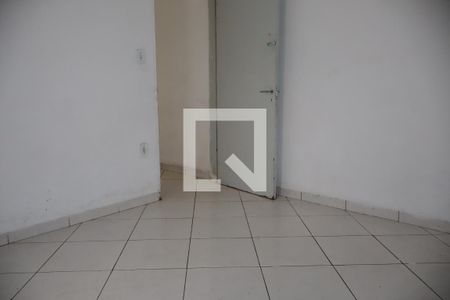 Quarto 1 de casa para alugar com 2 quartos, 60m² em Vila Portuguesa, São Paulo