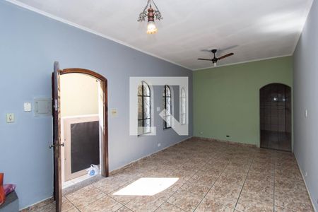 Sala de casa à venda com 4 quartos, 160m² em Parque Cruzeiro do Sul, São Paulo