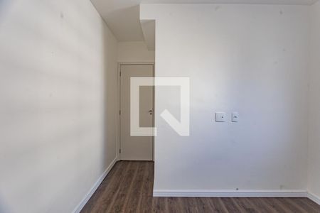 Quarto 2 de apartamento para alugar com 2 quartos, 38m² em Vila Vermelha, São Paulo