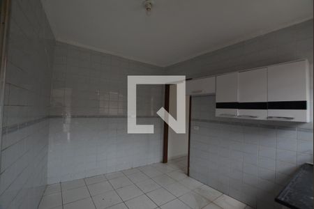 Casa para alugar com 1 quarto, 25m² em Vila Universitaria, São Paulo