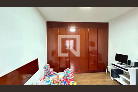 Quarto 1 de casa para alugar com 3 quartos, 165m² em Jardim Santa Mena, Guarulhos
