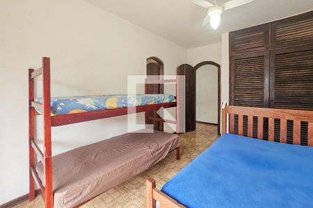 Casa para alugar com 4 quartos, 217m² em Vila Júlia, Guarujá